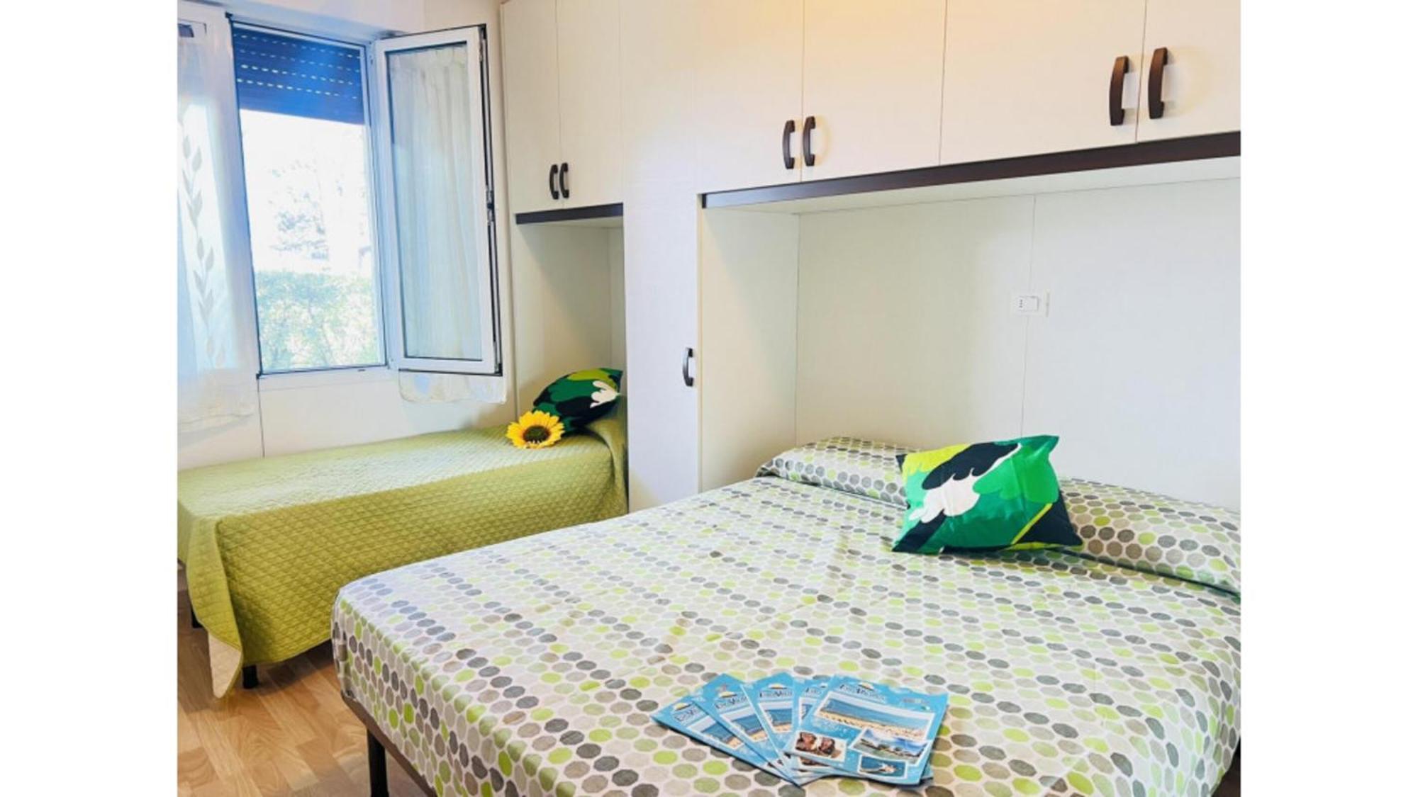 Bright With Terrace And Shared Swimming Pool - Beahost Appartamento *